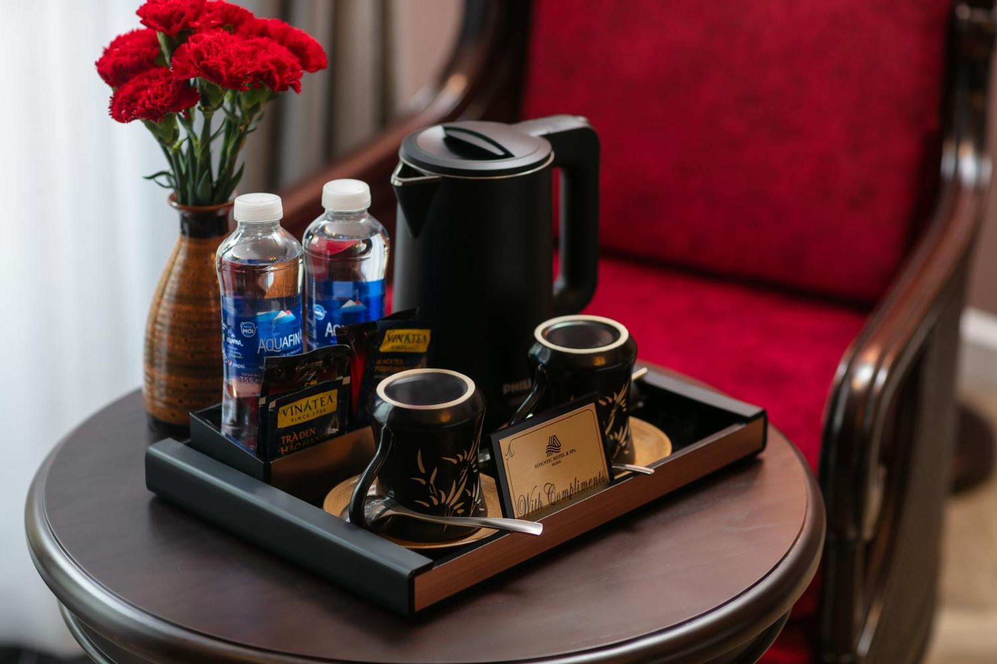 Acoustic Premium Hotel & Spa 河内 外观 照片